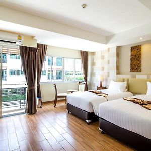 Executive Double or Twin Room Pool View
